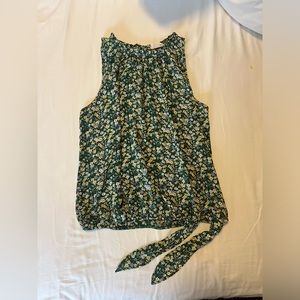 Flowery tank top blouse